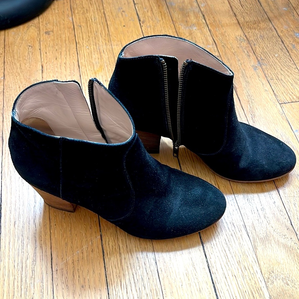 Club Monaco Booties